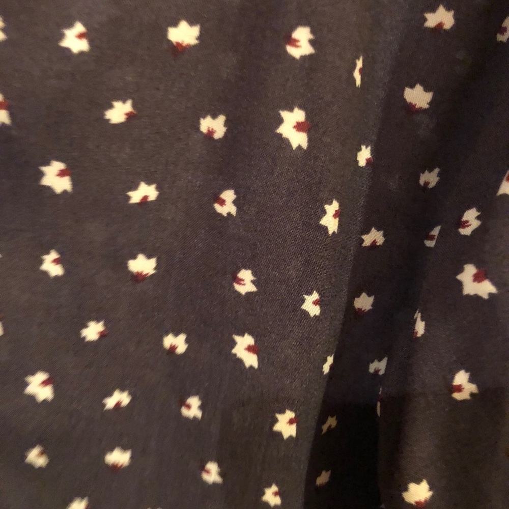 ❗️CLOSING SALE❗️PLUS: Light Purple 3/4 Sleeve Top - Picture 3 of 3